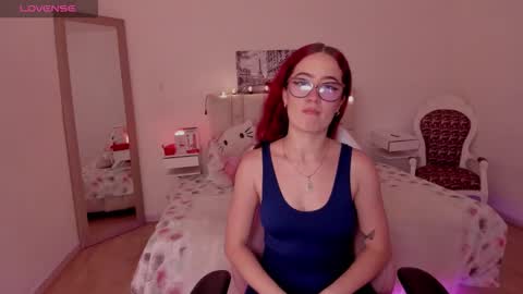 amaraa_couper1 online show from 02/07/26, 04:27