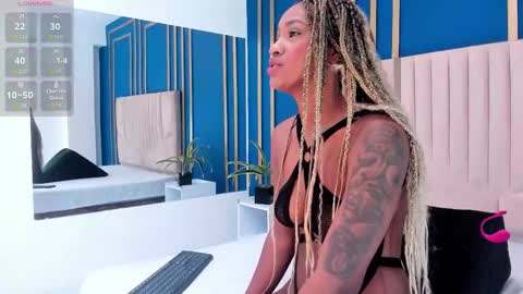 Snapshot of amarafierce chatting on 11/27/25, 12:07 Amara online show from 11/27/25, 12:07