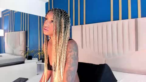 Snapshot of amarafierce chatting on 11/28/25, 11:24 Amara online show from 11/28/25, 11:24