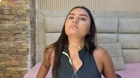 amarahanks_ online show from 12/17/25, 07:42