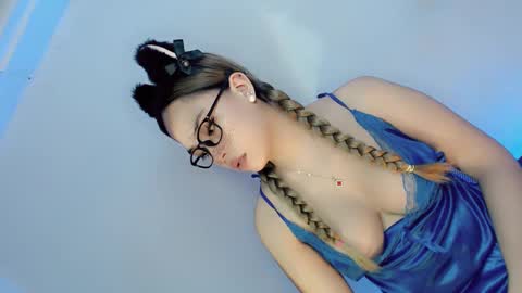 Snapshot of amarahugecock69 chatting on 12/08/24, 10:19 MARIA online show from 12/08/24, 10:19