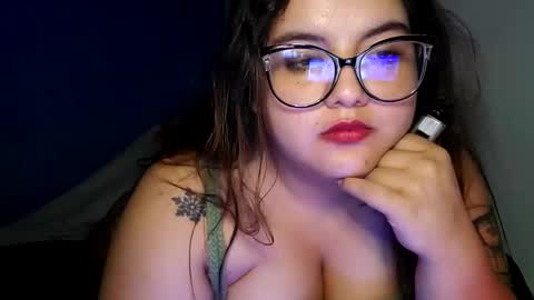 Snapshot of amaralof chatting on 10/11/25, 02:00 amaralof online show from 10/11/25, 02:00