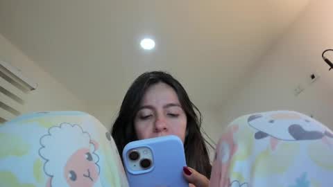 Snapshot of amaranta69_cam chatting on 06/03/26, 04:26 AMARANTA online show from 06/03/26, 04:26