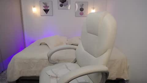 Amarantha online show from 01/10/25, 04:20