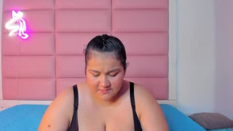 amaranttaylunay online show from 05/01/26, 08:35