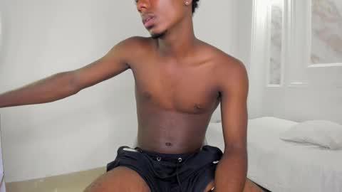 Amare online show from 09/19/25, 09:04