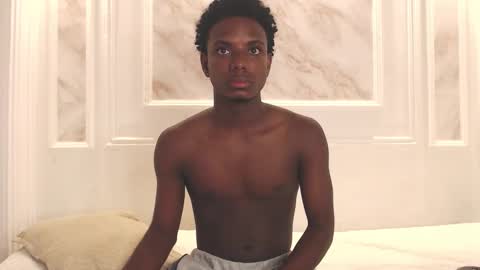 Amare online show from 10/25/25, 11:07