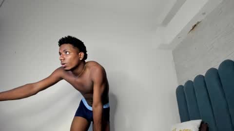 Amare online show from 11/10/25, 07:02