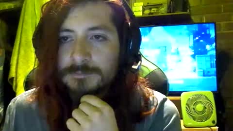 Amaru online show from 12/02/25, 01:22