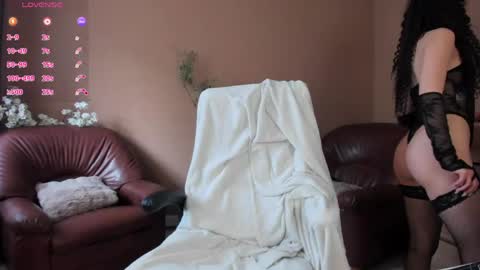 amateur_fitbabex online show from 04/13/26, 05:13