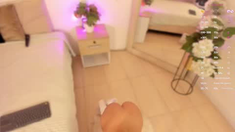  A M A T I S T A   online show from 02/12/25, 08:07