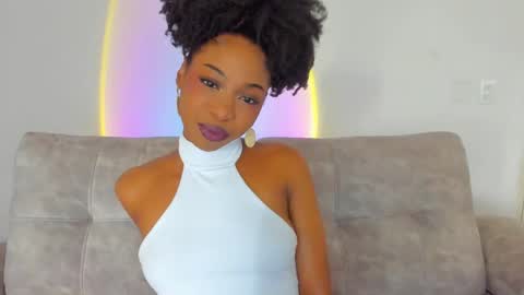 Snapshot of amatiistur chatting on 02/22/25, 05:02 Tammy online show from 02/22/25, 05:02