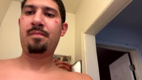 Snapshot of amature59 chatting on 01/06/26, 01:42 Jamesy online show from 01/06/26, 01:42