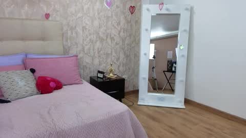 Snapshot of amaya_lirio chatting on 03/02/26, 04:03 amaya_lirio online show from 03/02/26, 04:03