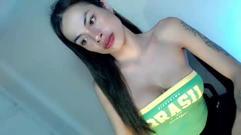 Annika 25yrs old online show from 01/06/25, 02:15