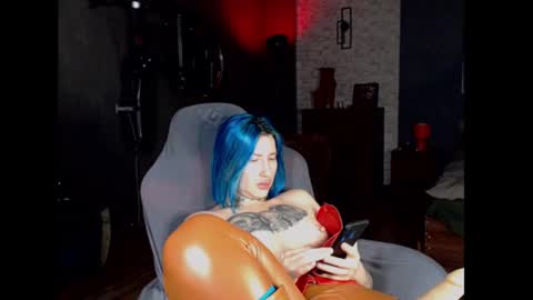 Snapshot of amayamalina chatting on 02/01/25, 02:24 Malina online show from 02/01/25, 02:24