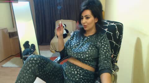 Snapshot of amazinerika chatting on 12/13/24, 06:05 Amazinerika online show from 12/13/24, 06:05