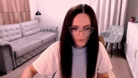 Izza online show from 05/28/26, 01:08