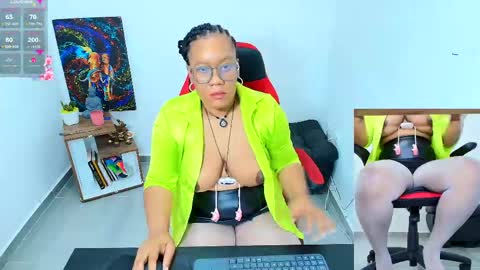 Snapshot of amba_rosee1 chatting on 05/07/26, 01:38 AMBAR online show from 05/07/26, 01:38