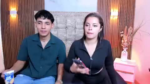Snapshot of ambar_a_camilo chatting on 07/14/26, 12:44 Ambar and Camilo online show from 07/14/26, 12:44