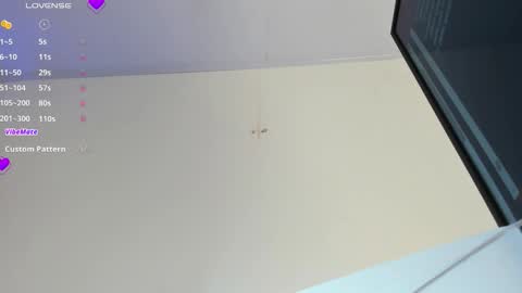   online show from 10/18/25, 06:41