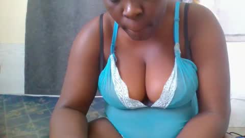 Mia online show from 11/15/25, 10:23