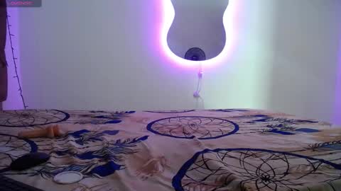 Snapshot of ambar_love22 chatting on 02/13/25, 06:38 ambar_love22 online show from 02/13/25, 06:38