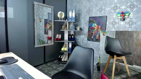 ambar rose2  online show from 12/05/24, 10:33