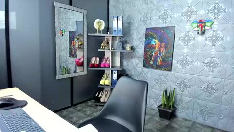 ambar rose2  online show from 12/06/24, 10:38