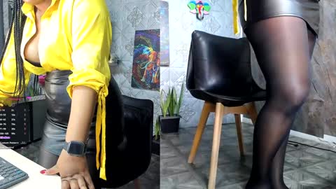 ambar rose2  online show from 12/17/24, 10:12