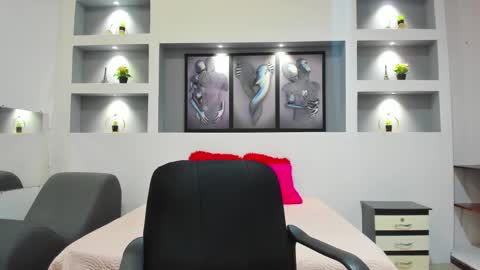 Snapshot of ambar_sex10 chatting on 12/23/24, 01:13 Ambar online show from 12/23/24, 01:13