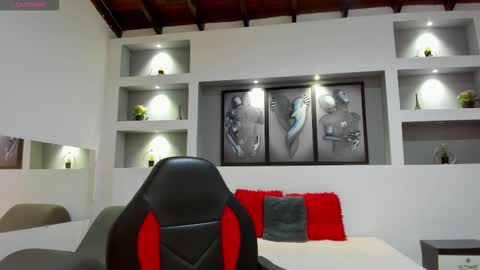 Snapshot of ambar_sex10 chatting on 10/15/25, 11:43 Ambar online show from 10/15/25, 11:43