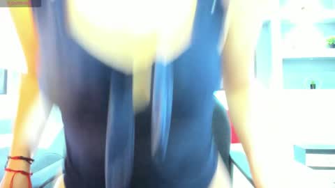 Snapshot of ambar_sex10 chatting on 10/20/25, 12:27 Ambar online show from 10/20/25, 12:27