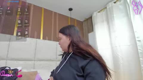 AmbarGills online show from 04/05/26, 02:25