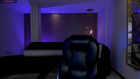 Ambar  online show from 12/04/25, 12:03