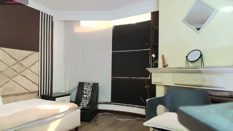 Ambar Ross online show from 12/13/24, 07:10