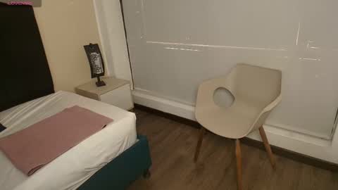 Ambar Ross online show from 09/21/25, 11:34