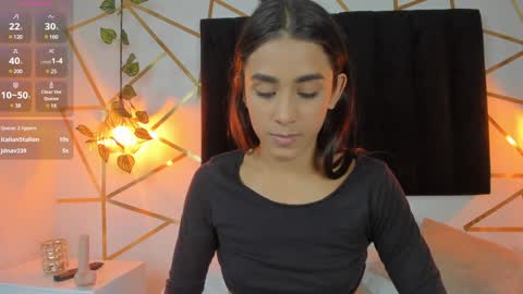 Snapshot of ambeer_rousess chatting on 02/08/25, 08:21 Amber online show from 02/08/25, 08:21