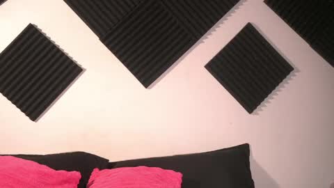Amber online show from 05/10/26, 01:11