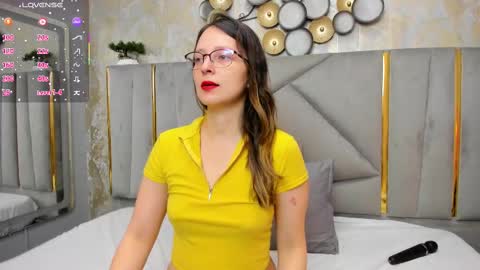 .  Amber Wood  . online show from 09/19/25, 12:39