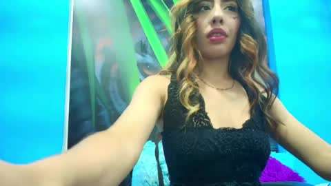 ambel_rose online show from 06/25/26, 10:36