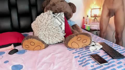 Snapshot of amber_18x chatting on 02/01/25, 06:29 Cody amber online show from 02/01/25, 06:29