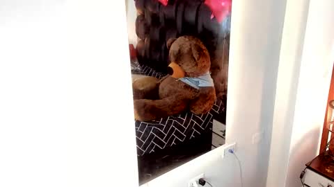 Snapshot of amber_18x chatting on 02/08/25, 06:22 Cody amber online show from 02/08/25, 06:22