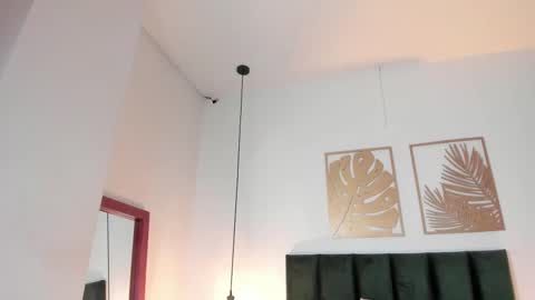 Amber Davis online show from 02/14/25, 05:46