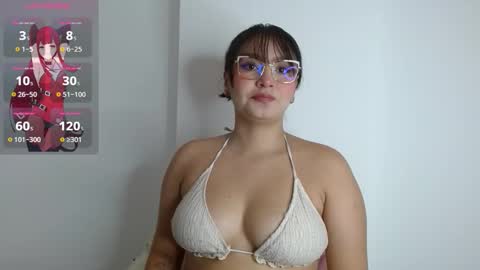 Snapshot of amber__muse chatting on 02/08/26, 06:39 Amber online show from 02/08/26, 06:39