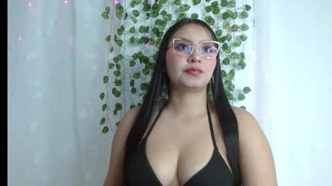 Snapshot of amber__muse chatting on 03/09/26, 11:03 Amber online show from 03/09/26, 11:03