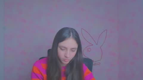 Snapshot of amber__r chatting on 02/18/26, 06:42 Amber online show from 02/18/26, 06:42