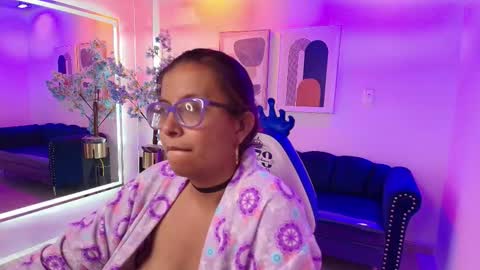 amber__rouge online show from 02/08/26, 04:32