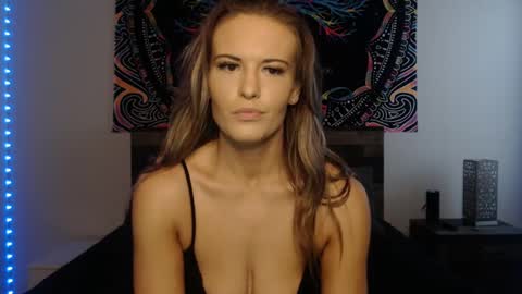 Snapshot of amber__xoxo chatting on 02/06/25, 02:58 Amber online show from 02/06/25, 02:58