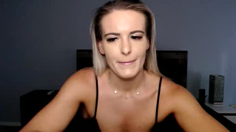 Amber online show from 06/07/26, 02:32